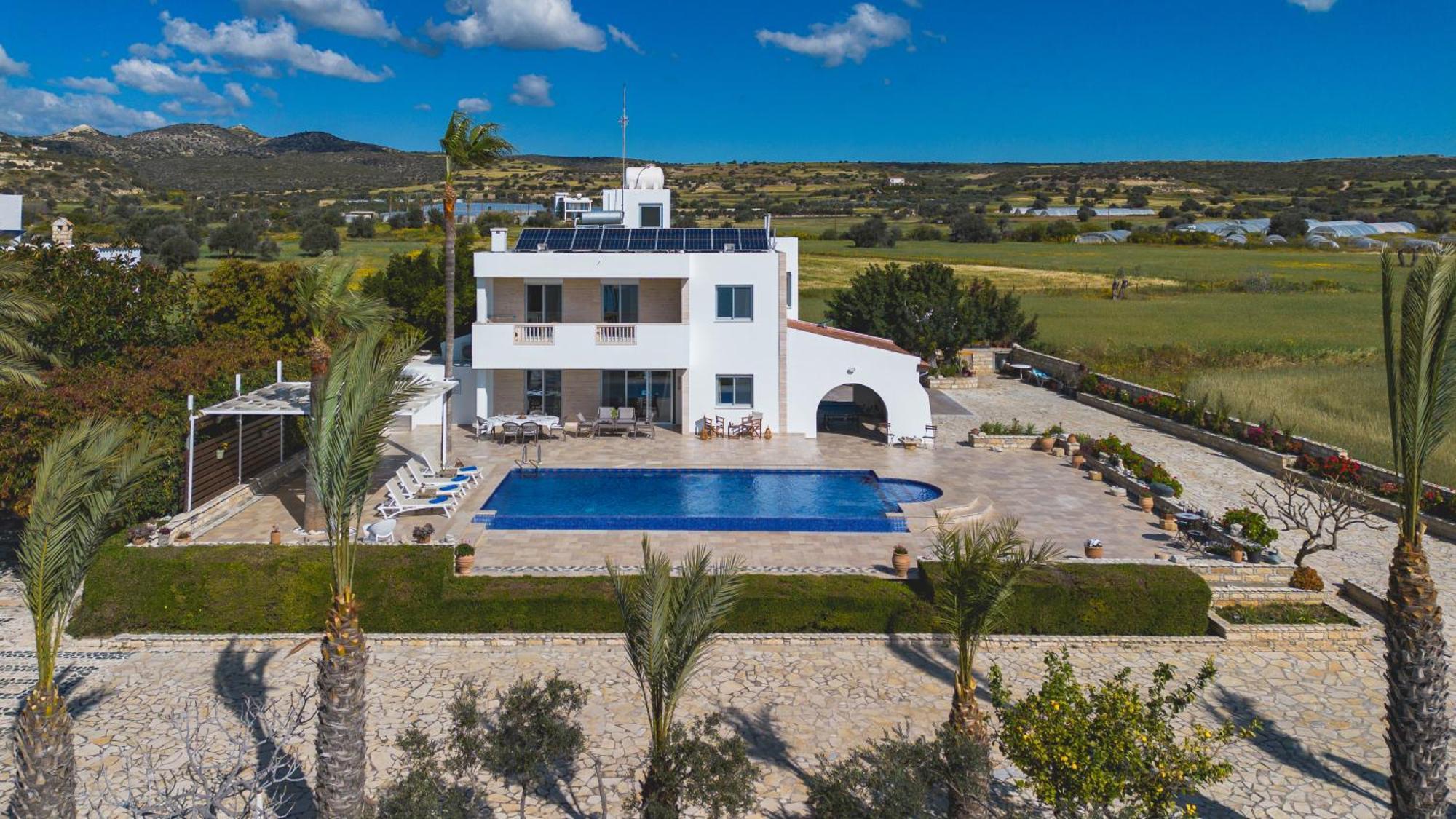 Villa Chrysta Agios Theodoros ภายนอก รูปภาพ