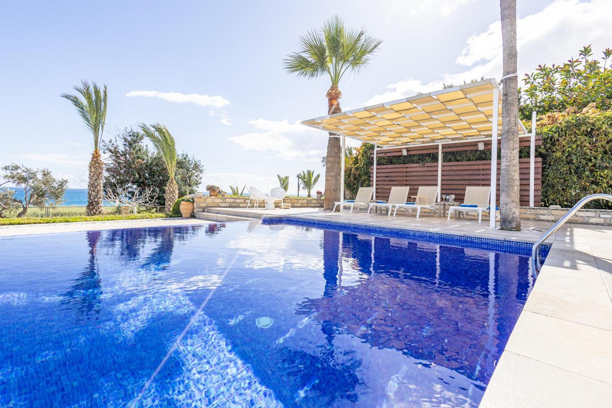 Villa Chrysta Agios Theodoros ภายนอก รูปภาพ
