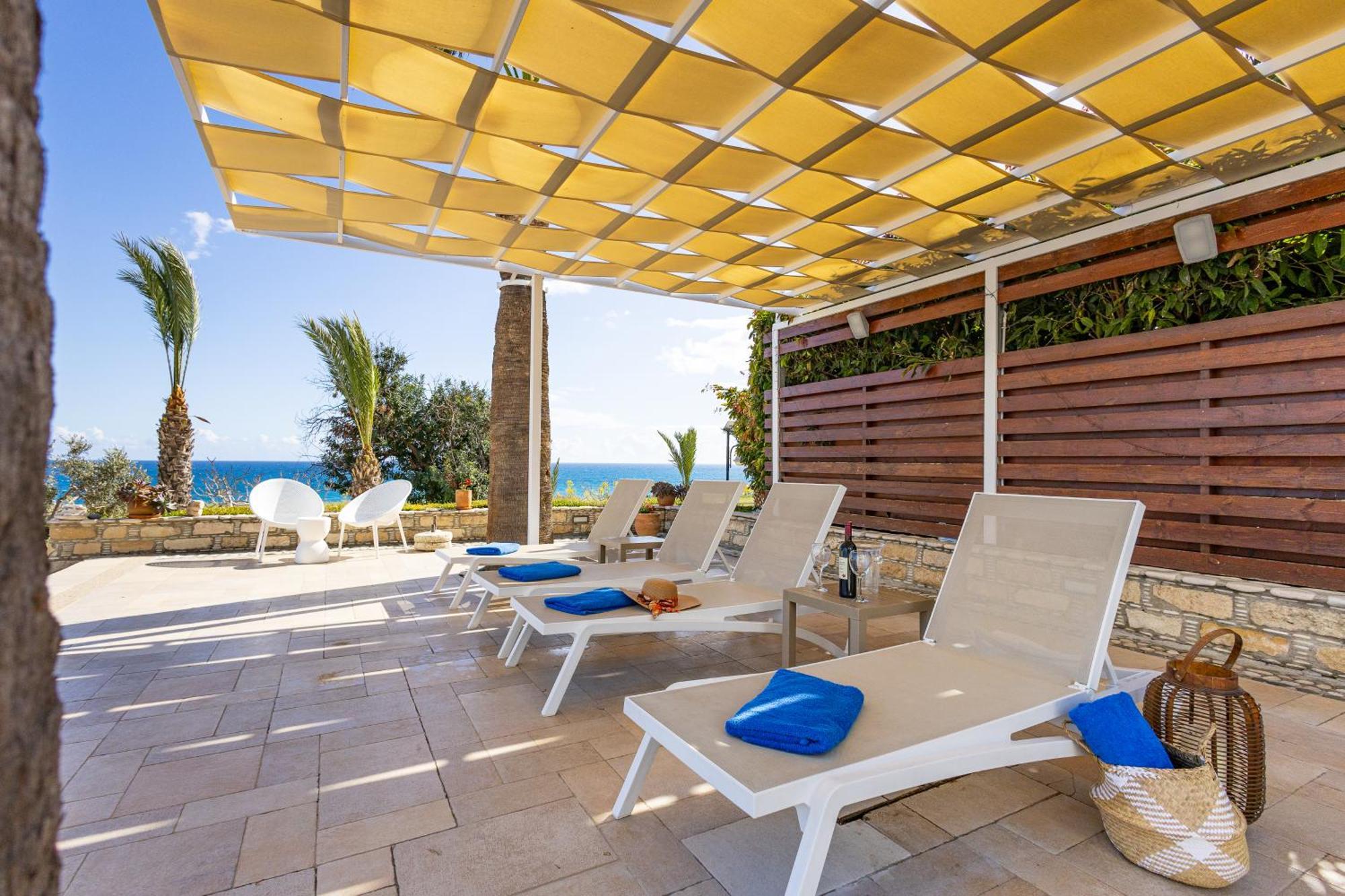 Villa Chrysta Agios Theodoros ภายนอก รูปภาพ