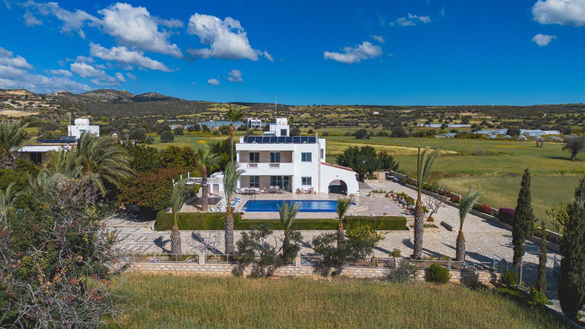 Villa Chrysta Agios Theodoros ภายนอก รูปภาพ